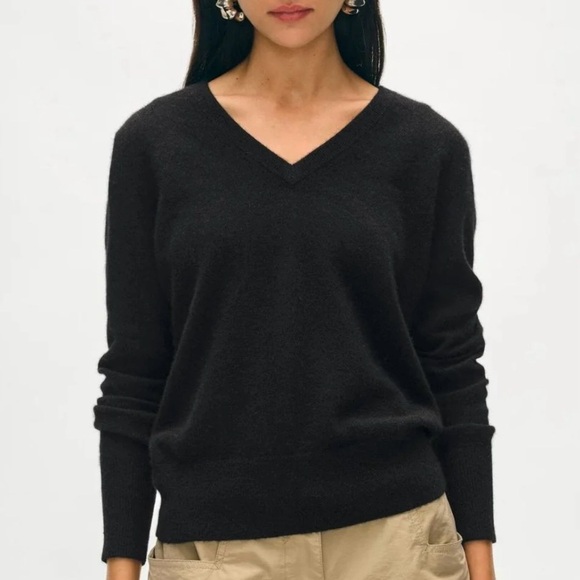White & Warren Cashmere Raglan V-Neck Black Sweater size S - Picture 1 of 14